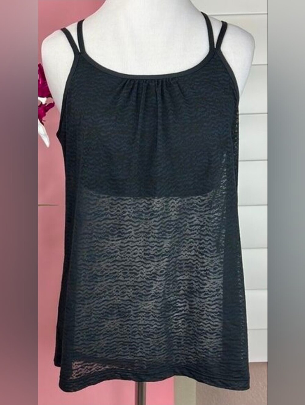 PrAna Women's Black Criss Cross Strappy Back Bra Tank Top